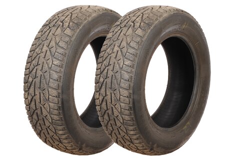 Súprava dvoch pneumatík ZIMNÁ 195/65 R15 91T Kormoran Snow (5 mm) rok 2023