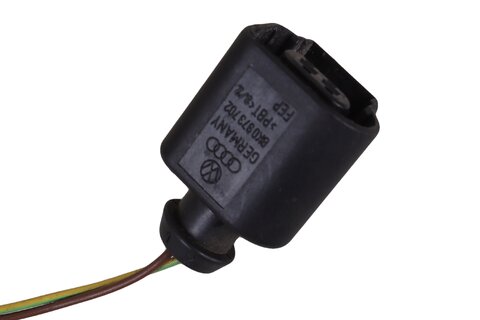 Konektor 2-pin čierny 8K0973702