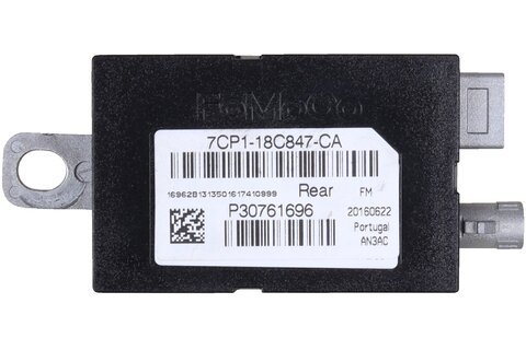 Anténny zosilňovač 7CP1-18C847-CA