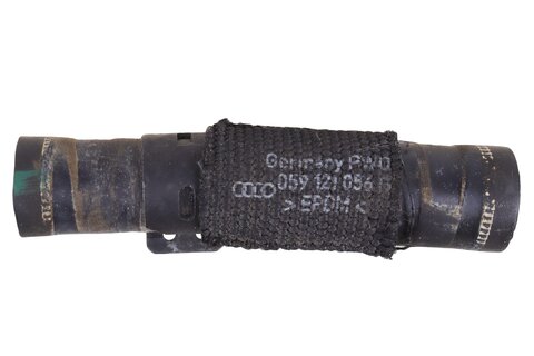 Hadica vodná pravá 059121056G