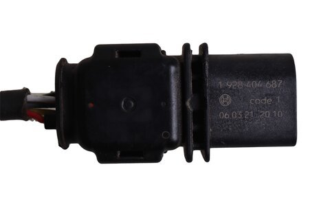 Lambda sonda (pred katalyzátorom) 392102B310