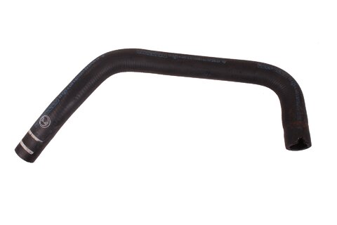 Hadice vody od plastovej spojky k výmenníku oleja