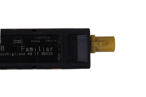 Anténny zosilňovač AM/FM ľavý combi 5F9035225