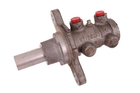 Hlavný brzdový valec 0204Y24438