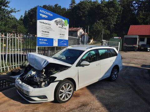 Volkswagen Golf  VII 1.4 TSI 92kW
