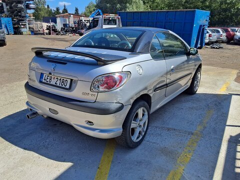Peugeot 206 CC 2.0 100 kW