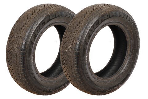 Súprava dvoch pneumatík ZIMNÁ 195/65 R14 89T TRACMAX X-Privilo S130 (6,5 mm) rok 2024
