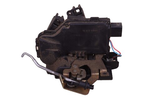 Zámok dverí zadný (7pin) pravý 4B0839016G