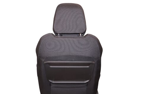 Sedadlo spolujazdca mechanické vyhrievané čierne 57A881405BTPYD
