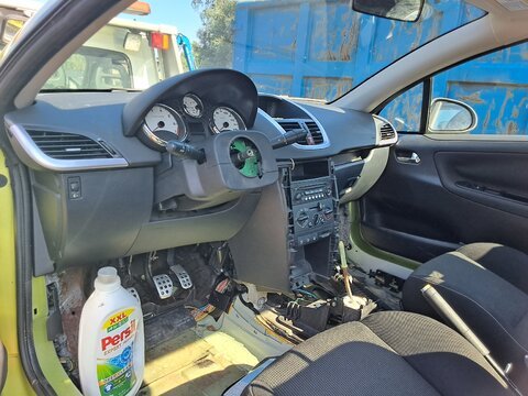 Peugeot 207 1.6 16V 88kW