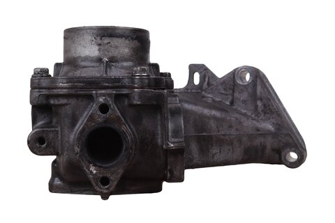 Držiak EGR ventilu a škrtiace klapky 8200565109
