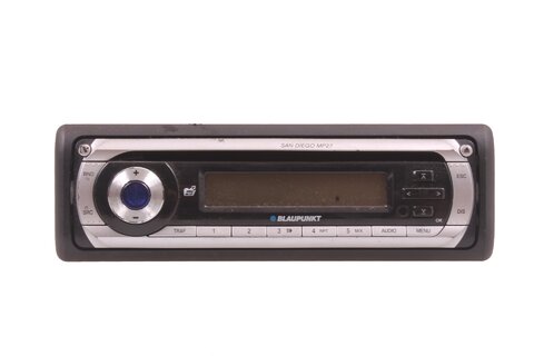 Autorádio s CD univerzálne