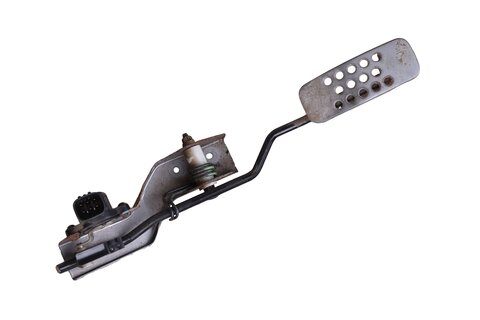 Plynový pedál 180028H810