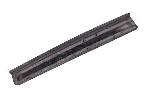 Ozdobná prahová lišta pravá zadná 5dv. 8P4853558G