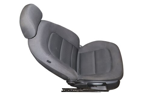 Sedadlo spolujazdca mechanické čierne 8K0881406CNBPI