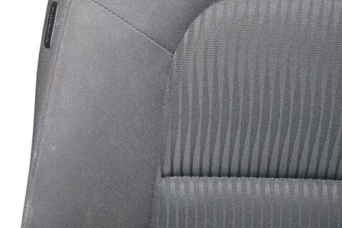 Sedadlo spolujazdca mechanické čierne 8K0881406CNBPI