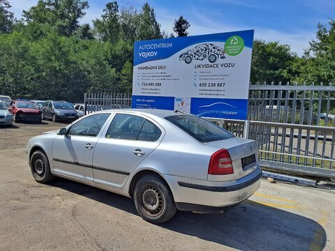 Škoda Octavia 1.6 FSI 85 kW