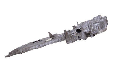 Kryt rozvodov motora 135022839R