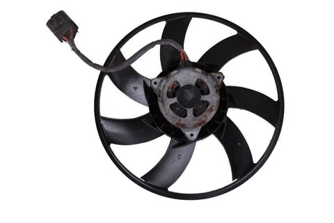 Ventilátor chladiča ľavý aut. prevodovka 13241735