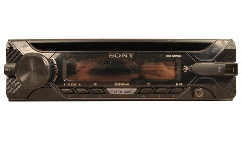 Autorádio USB,AUX ,CD,MP3 univerzálny