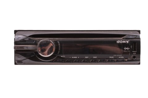 Autorádio s USB univerzálna