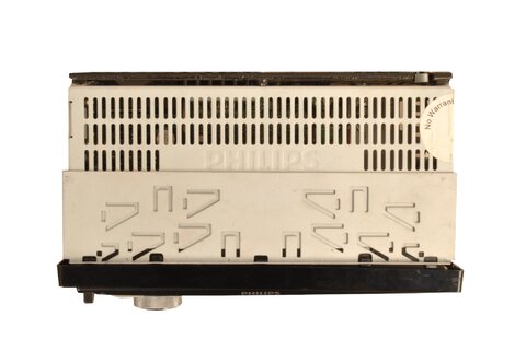 Autorádio PHILIPS ( MP3 WMA AUX USB) univerzálny