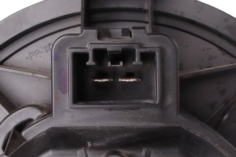 Ventilátor kúrenia AV11-19846-AB