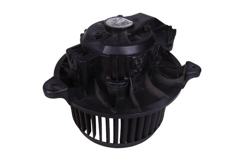 Ventilátor kúrenia AV11-19846-AB
