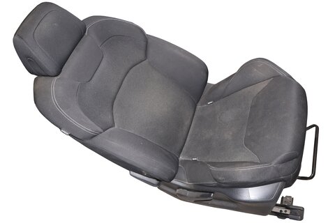 Sedadlo spolujazdca mechanické čierne 8863J1