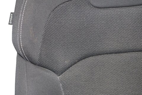 Sedadlo spolujazdca mechanické čierne 8863J1