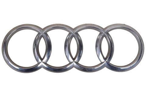 Znak AUDI zadné combi 8K9853742A
