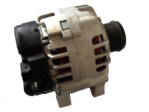 Alternátor 90A