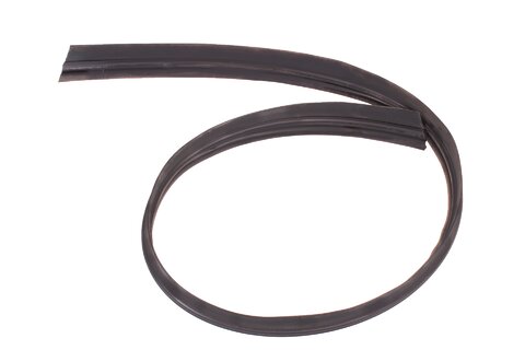 Tesnenia palubnej dosky k oknu