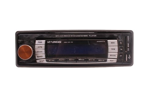 Autorádio s CD, SD, USB univerzálna