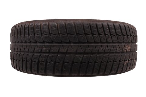 Pneumatika ZIMNÉ 225/45 R18 95V FALKEN EuroWinter HS449 (4,5mm) rok 2012