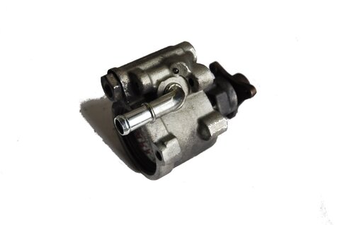 Servočerpadlo (1,9 dTi/dCi)