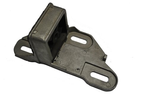 Gumový záves výfuku s kovovým úchytom TOPSPARES