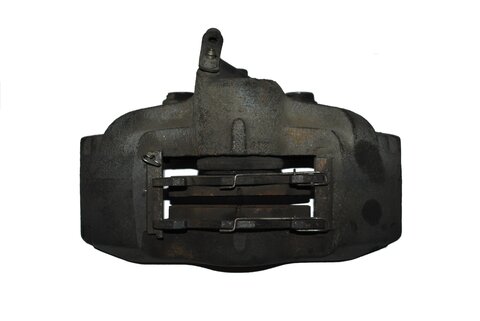 Pravý predný brzdový strmeň