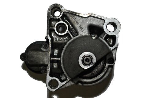 Štartér 1.8 / 2.0 16V BOSCH