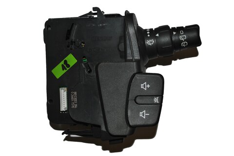 Prepínacia páčka stieračov