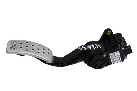 Elektronický pedál plynu - 180020039R