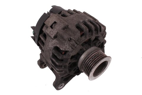 Alternátor (95A) VALEO