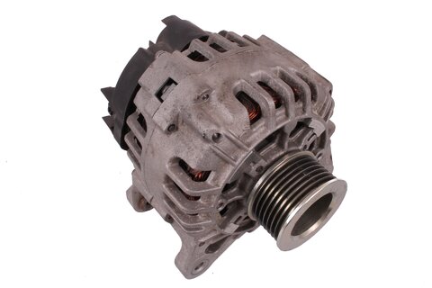 Alternátor (95A) VALEO