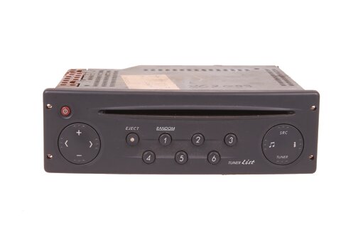 Autoradio s CD
