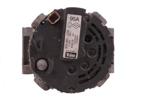 Alternátor (90A) VALEO