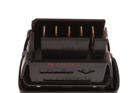 Tlačidlo sťahovania okna čierne