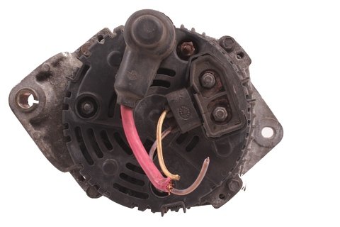 Alternátor (110A) VALEO