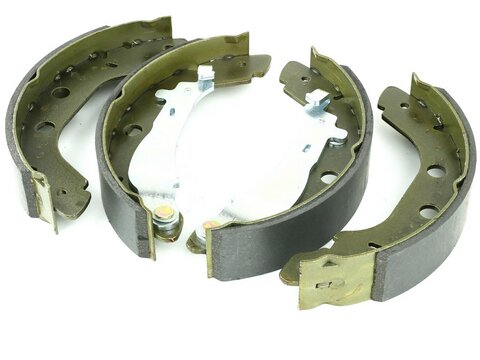 Zadné brzdové čeľuste