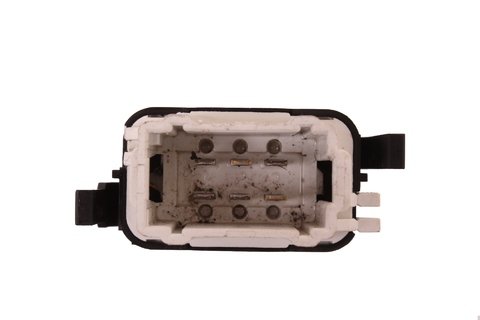 Tlačidlo zamykania zadných okien