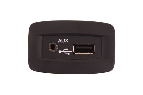AUX a USB Port Slot